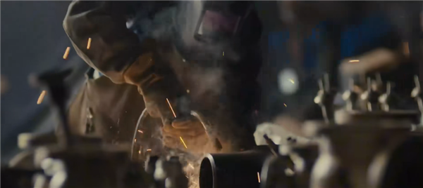 黑镜第七季订阅服务陷阱_黑镜 下载_黑镜第七季剧情分析