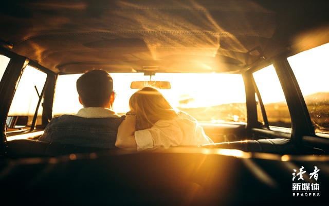 张爱玲倾城之恋白流苏故事解读_倾城之恋txt下载灵希 百度云_人情似纸薄学会看轻人心