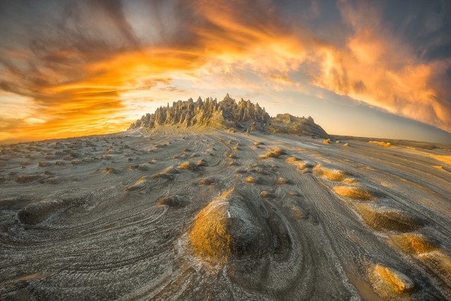 经典科幻小说下载_适合中学生阅读的科幻小说_中学生必读的科幻作品